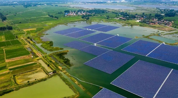 中國十三省最大光伏電站在這里！欽州康熙嶺的光伏電站能排上號了嗎？