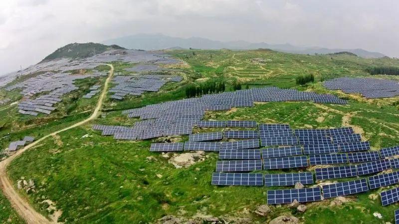 中國十三省最大光伏電站在這里！欽州康熙嶺的光伏電站能排上號了嗎？