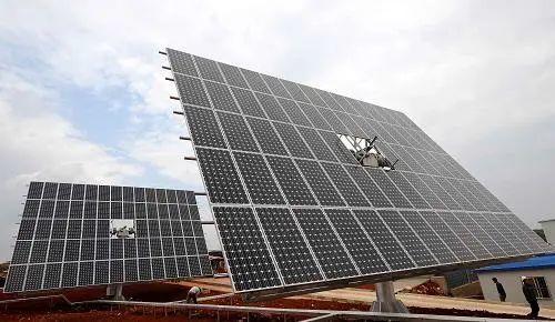 中國十三省最大光伏電站在這里！欽州康熙嶺的光伏電站能排上號了嗎？