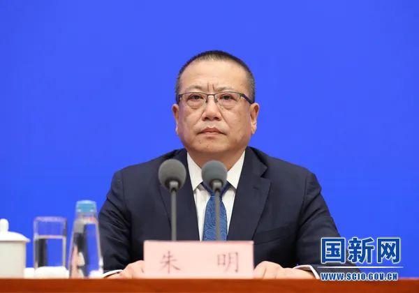 國家能源局：大力發(fā)展光伏發(fā)電、風(fēng)電等可再生能源；多管齊下解決消納問題