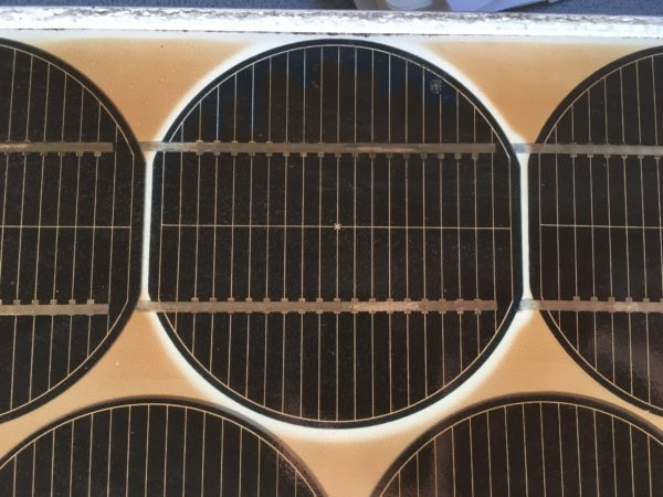 光伏發(fā)電超25年最新證據(jù)：40歲的老電站還在發(fā)電！